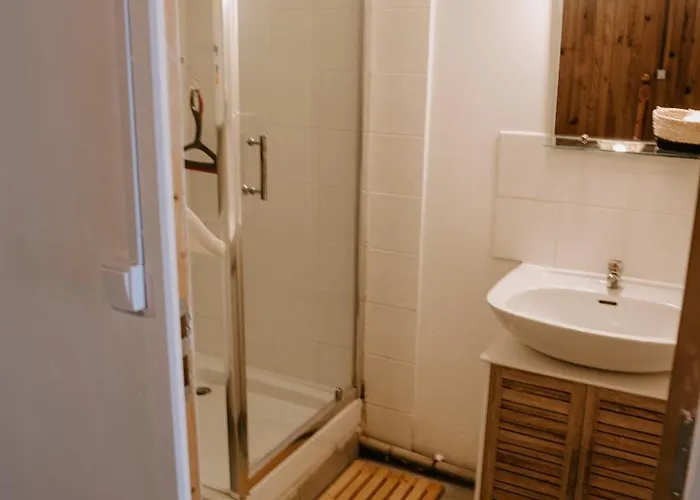 Studio De Plain-pied Avec Terrasse Et Jardin 아파트 Saint-Meard-de-Gurcon